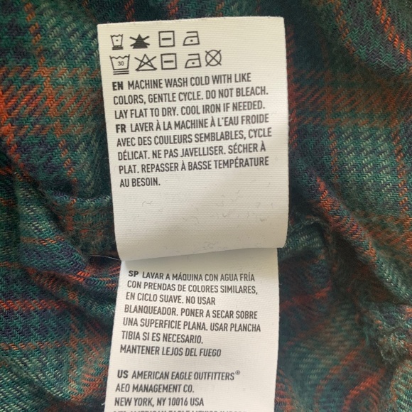 American Eagle Oversized Green Plaid Button Up Top - Picture 8 of 8